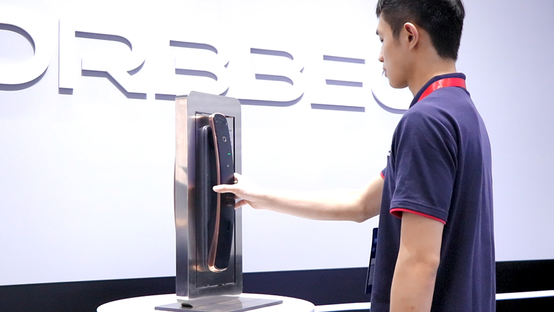 这款搭载耀世注册方案的旗舰3D人脸锁，可能会颠覆你的认知